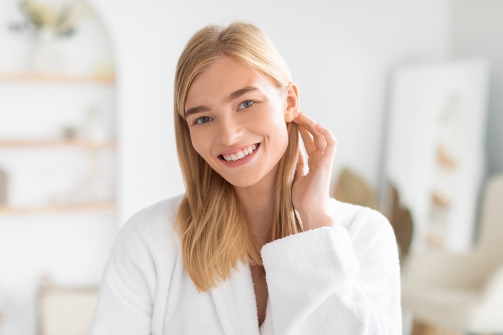 Surgical earlobe restoration for split or damaged earlobes