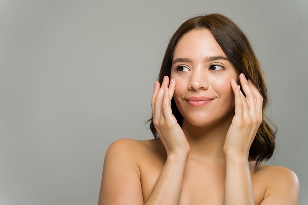 Patient receiving Rejuvapen microneedling at CFR Aesthetics Chattanooga